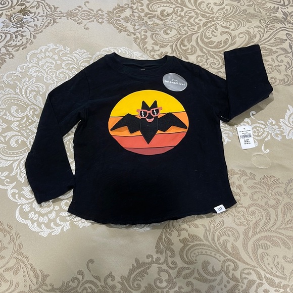 BNWT GAP INTERACTIVE HALLOWEEN BAT LONG SLEEVE T-SHIRT SIZE 3T - Picture 1 of 6